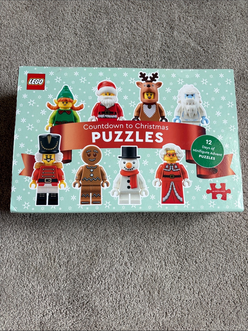 LEGO Countdown to Christmas Puzzles - Green Holiday Minifigure Advent Set